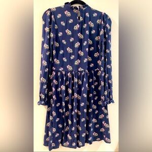 Boden Women’s Clara jersey dress sz 4.  Pretty bird pattern on navy